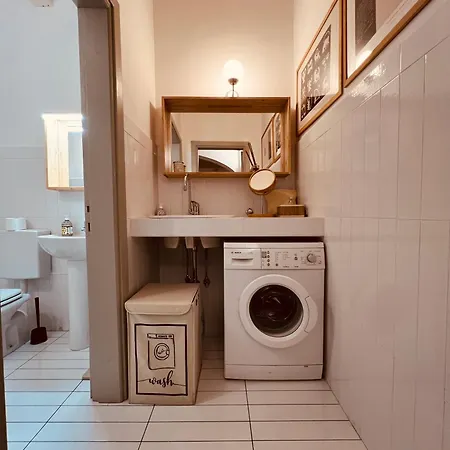 Melograno's House Болонья